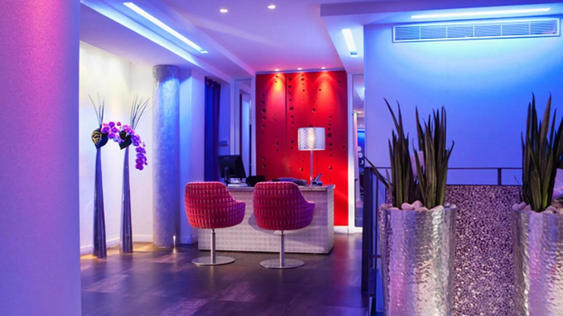 Hotel Atn Paris